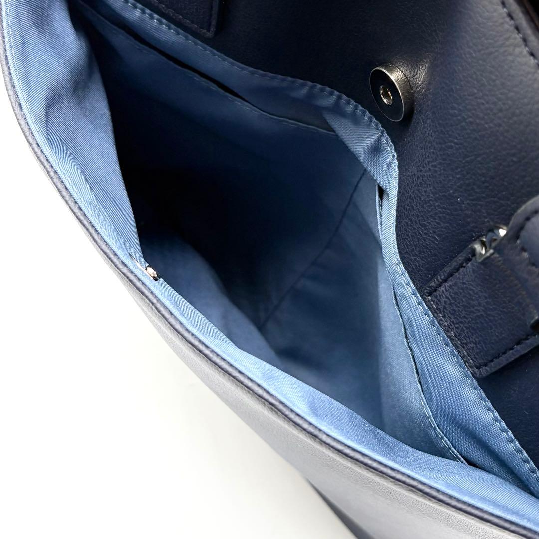 未使用級】レクサス トートバッグ ヴィーガンレザー 肩掛け A4可