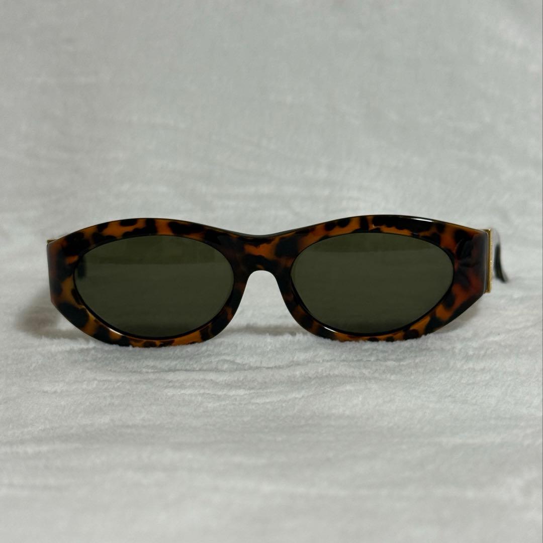 フェンディ☆サングラス☆茶色系☆レオパード柄☆美品の通販はau PAY