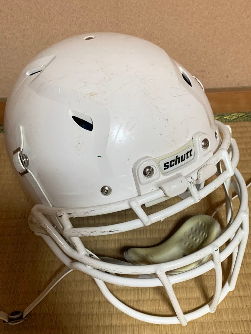 Schutt Schutt アメリカンフットボール ヘルメット 白 M