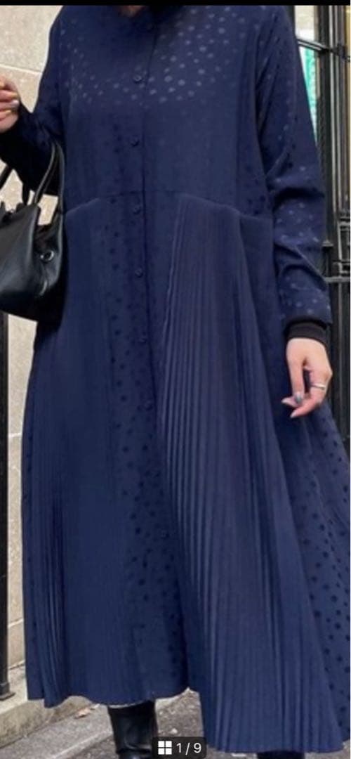 水玉ランダムプリーツワンピース　SUMI STYLE ear PAPILLONNER（イアパピヨネ）の「【SUM1 STYLE（スミスタイル