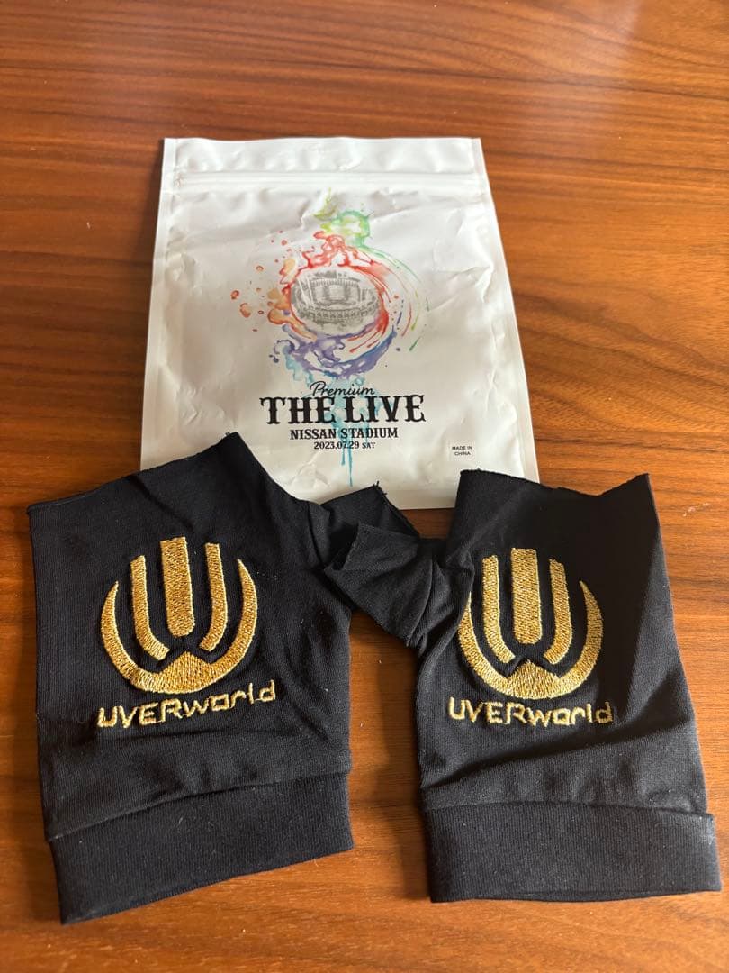 UVERworld 日産 アリーナ席お土産 グローブ