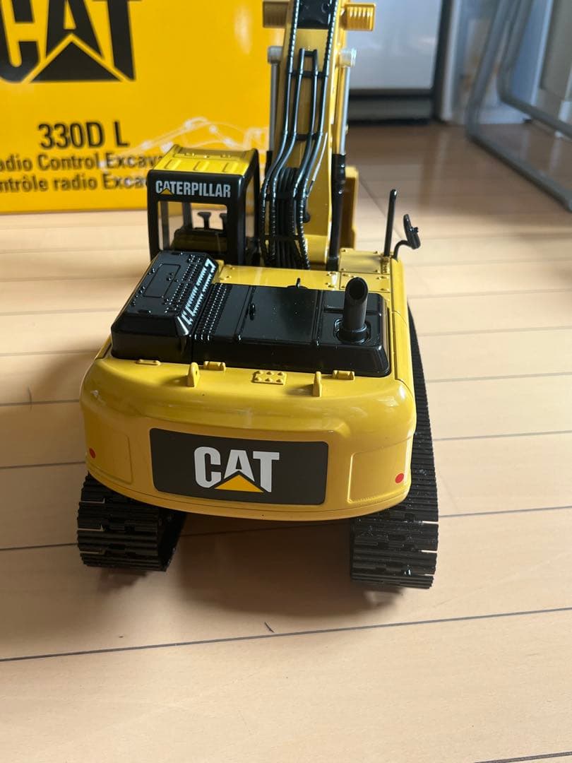 京商56621 1/20 油圧ショベル CAT330D L 動作確認済み - メルカリ