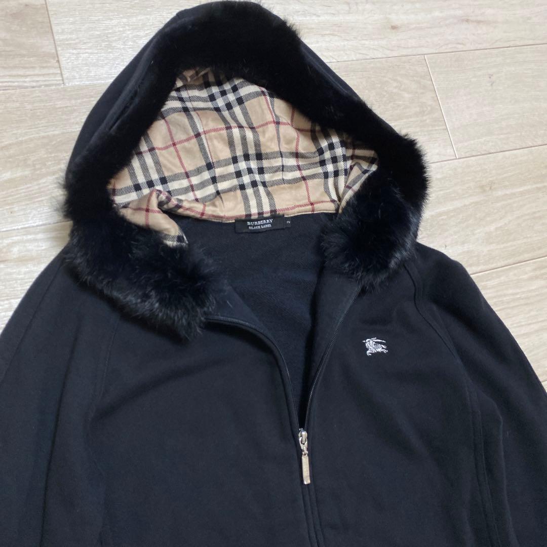 美品✨バーバリーブラックレーベル 黒パーカー ノバチェック ラビット