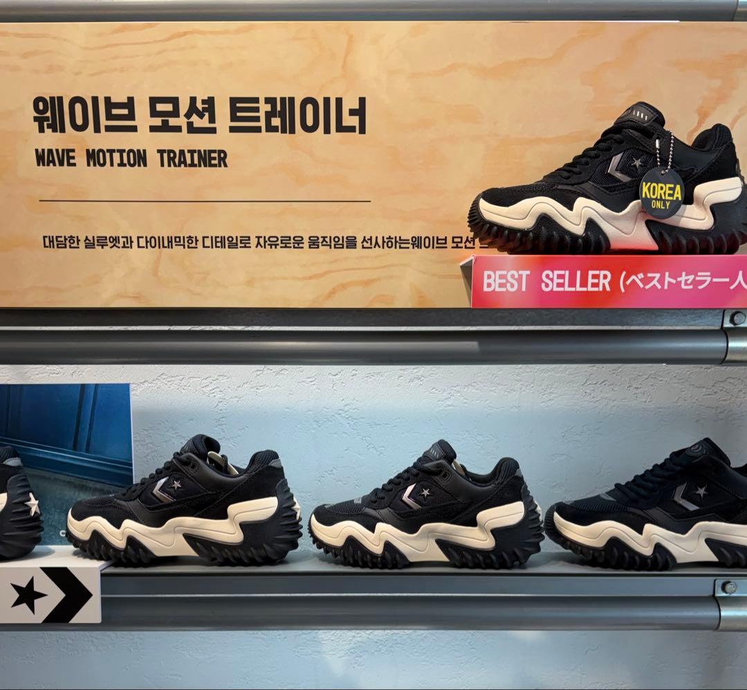 韓国限定 新作 CONVERSE コンバース ウェーブモーショントレーナー24