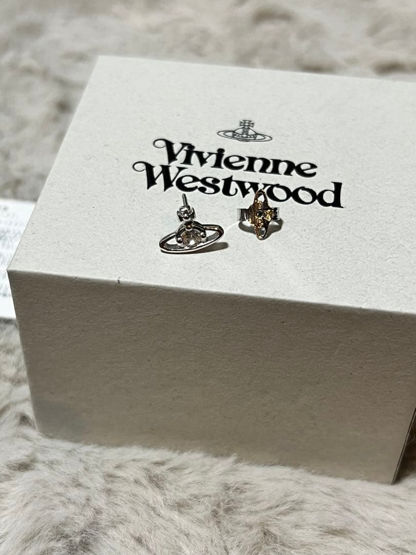 値下げ Vivienne Westwood 片耳ピアス 確実正規品 証明書付き Vivienne Westwood（ヴィヴィアンウエストウッド） ピアス メンズ