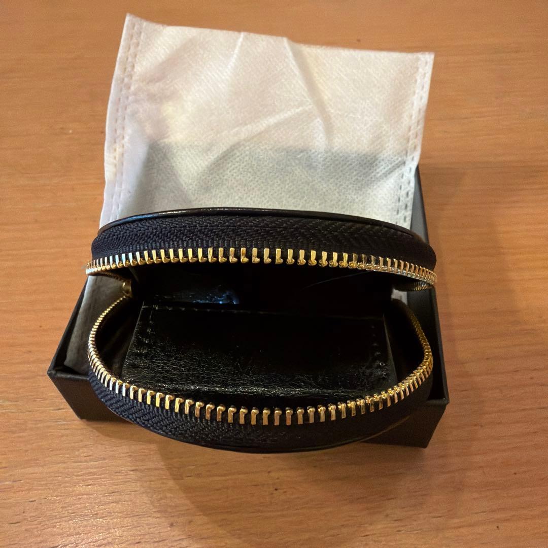 皇居限定 馬蹄型小銭入 コインケース 財布 黒 - メルカリ