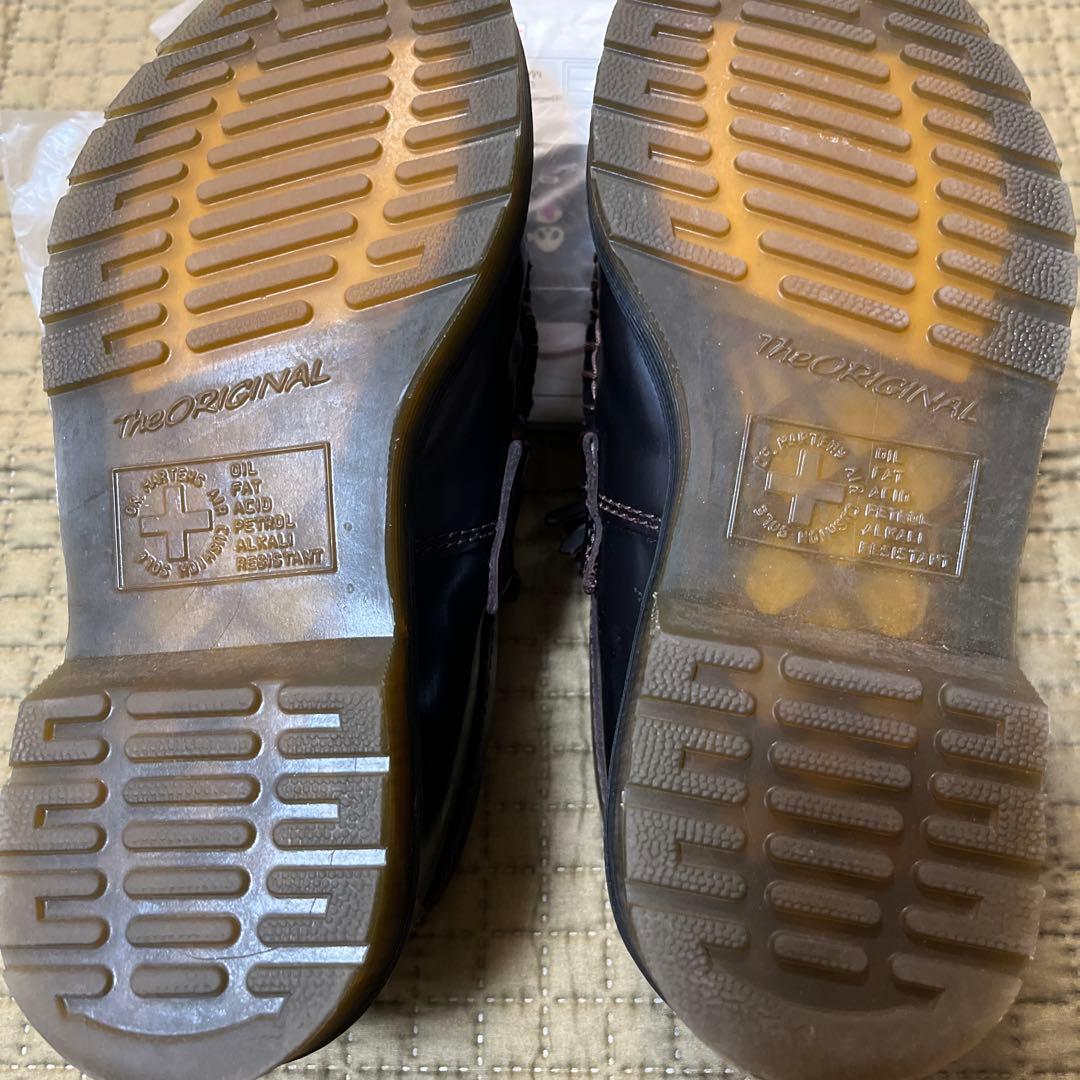 Dr Martens こげ茶色 タッセル付きローファー - メルカリ