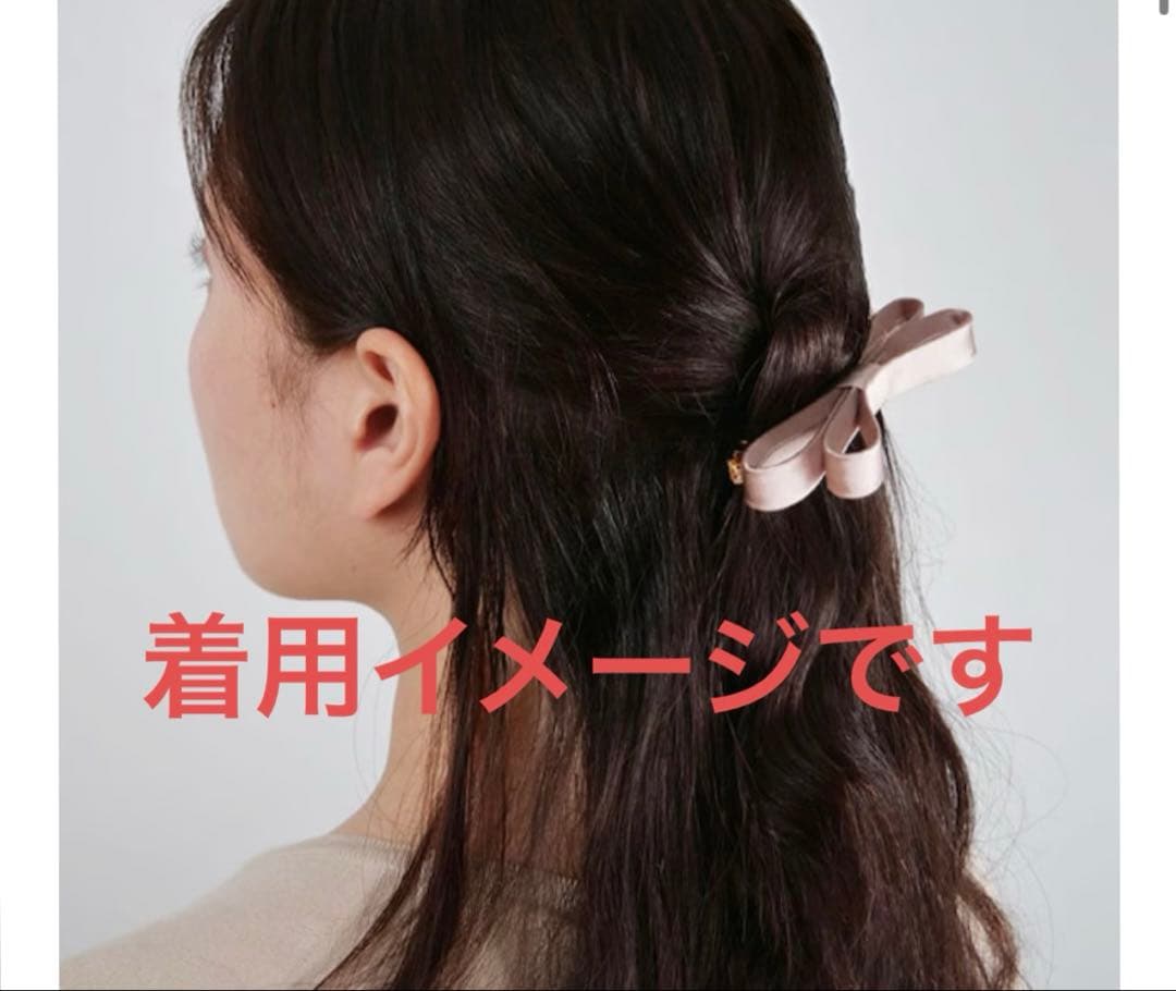 スモール クチュールボウバレッタ（ベージュ）美品リボンバレッタ