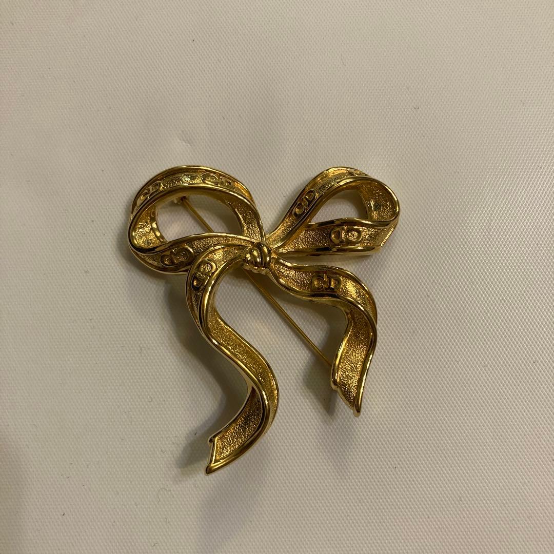 超希少 クリスチャンディオール リボン ブローチ - メルカリ
