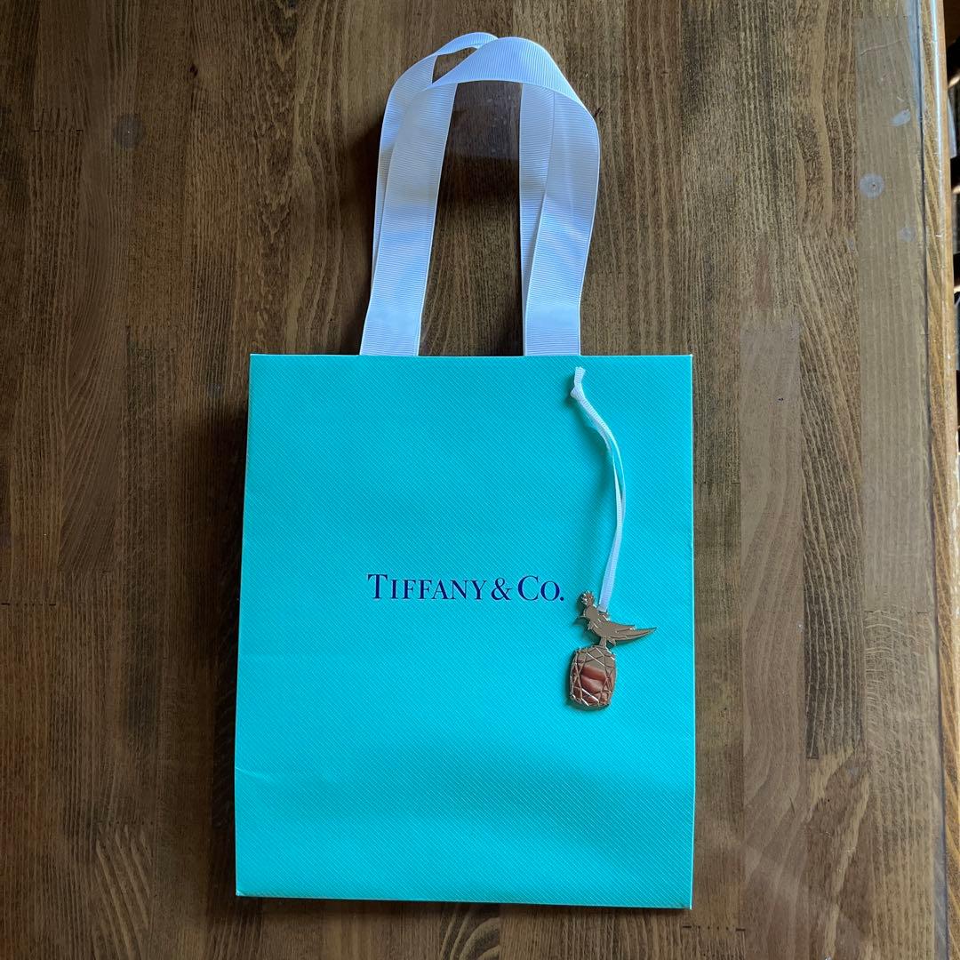 お値下げしました！ティファニー限定チャーム ショッパー - メルカリ