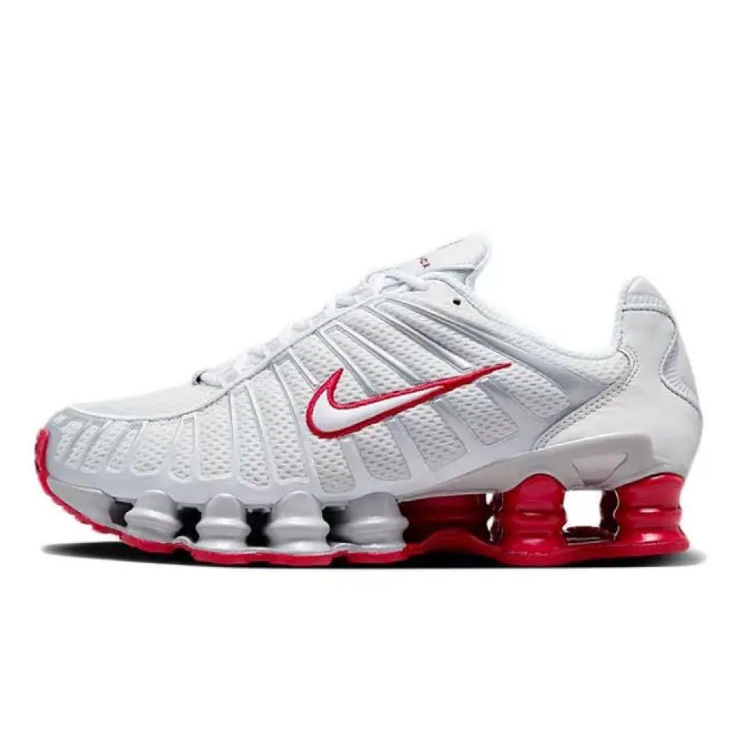Nike Shox ホワイト/レッド スニーカー - メルカリ
