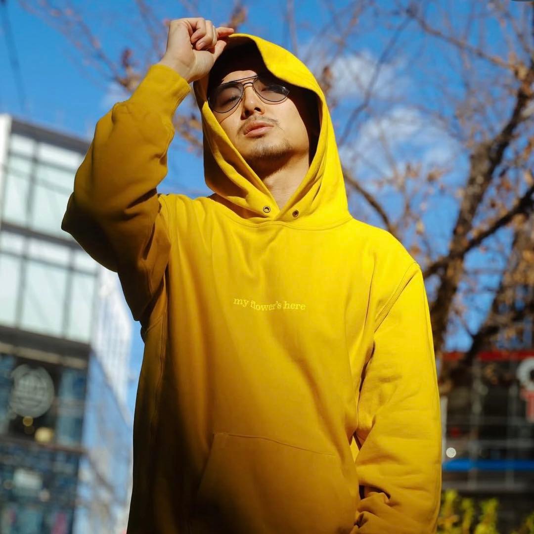 藤井風 花 パーカー M - メルカリ