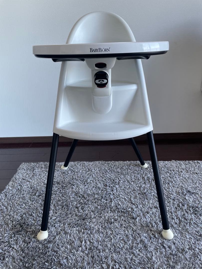 BABYBJÖRN ハイチェア ホワイト/ブラック（ハーネスなし）ベビービョルン レンタル] ベビービョルン ハイチェア (ハーネスなし) ホワイト