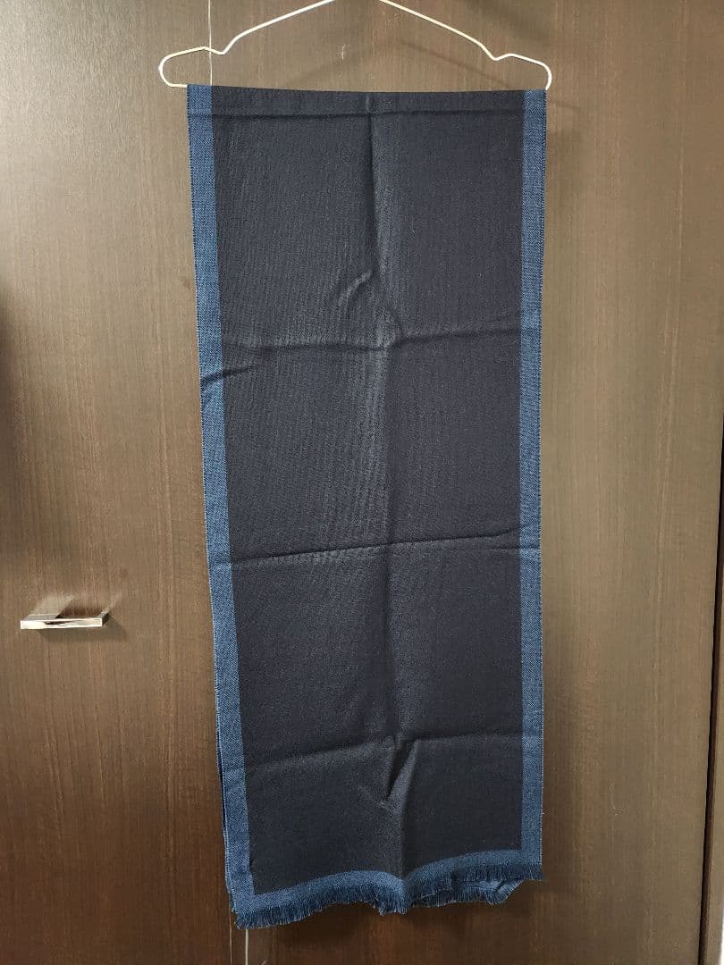 【新品未使用】Ermenegildo Zegna マフラー ネイビー Ermenegildo Zegna - 専用 Ermenegildo Zegna カシミヤマフラー 紺色