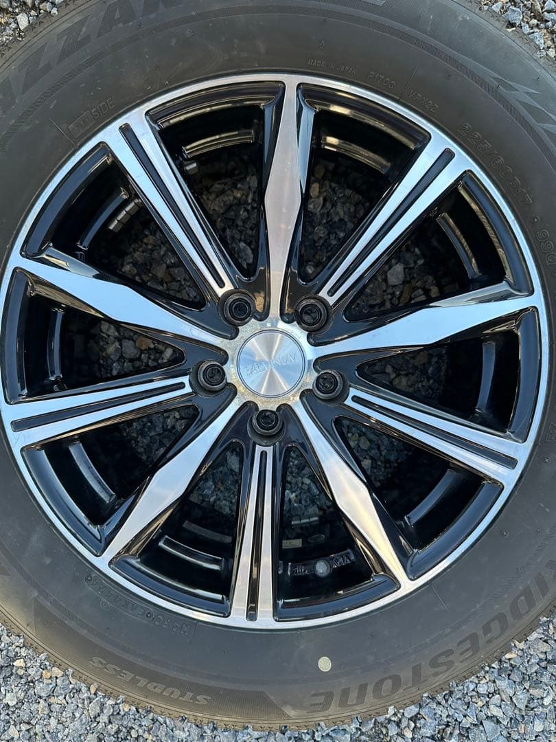 225/60/R17 スタッドレス　タイヤホイール4本セット　24年製　VRX2