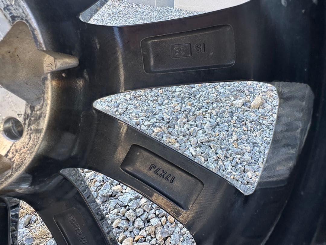 225/60/R17 スタッドレス　タイヤホイール4本セット　24年製　VRX2