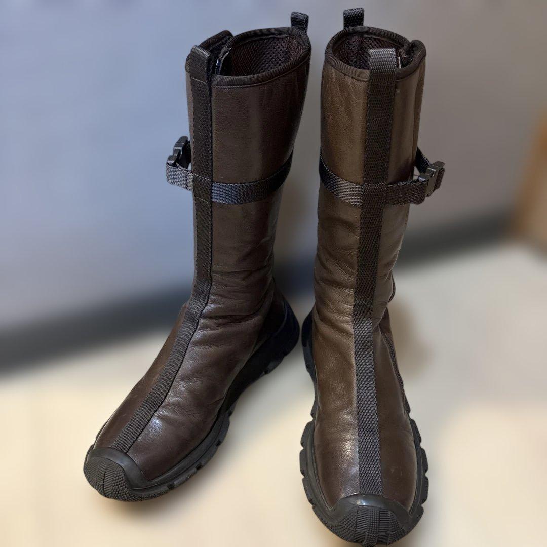美品　miumiu ブラウンレザーブーツ ジッパー付き　36 210.jpg