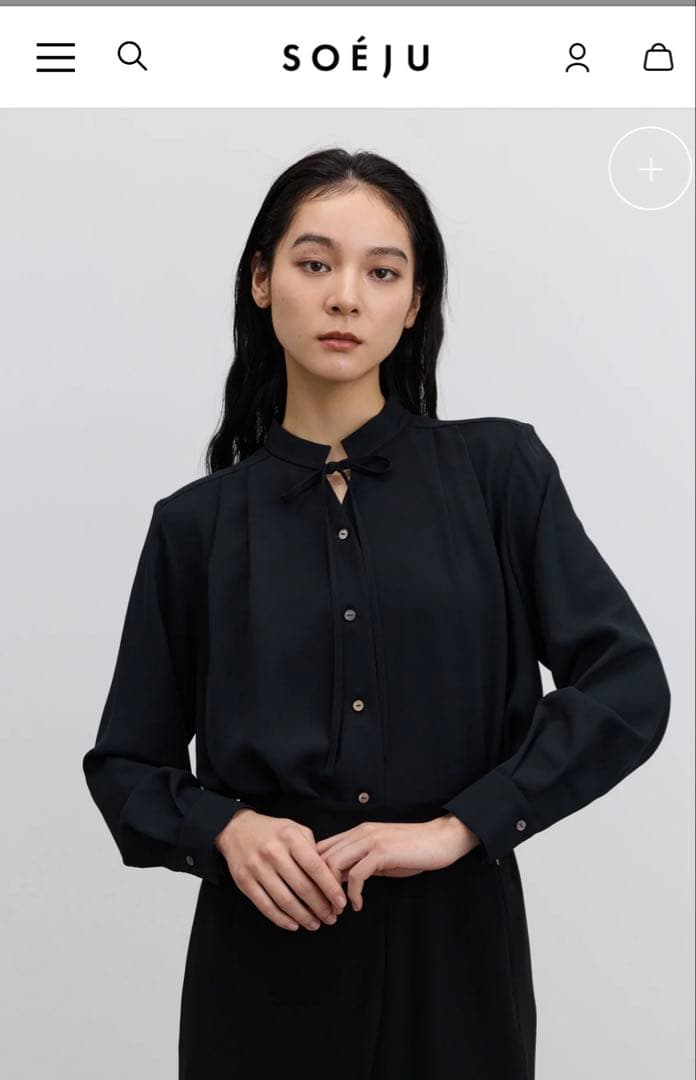 専用新品同様SOEJUエアリーリボンブラウス濃紺 エアリージョーゼットリボンブラウス - SOÉJU online store｜上質な