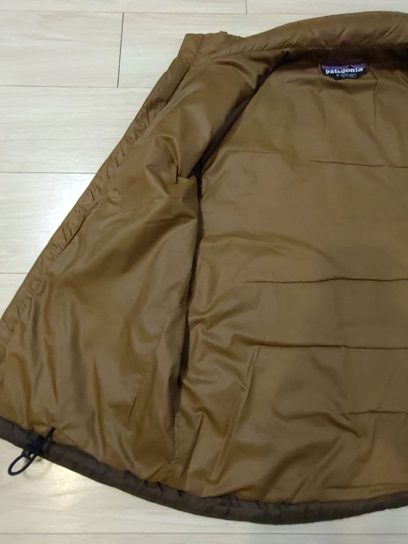 美中古】マイクロパフ ベスト ヘナブラウン メンズS - メルカリ