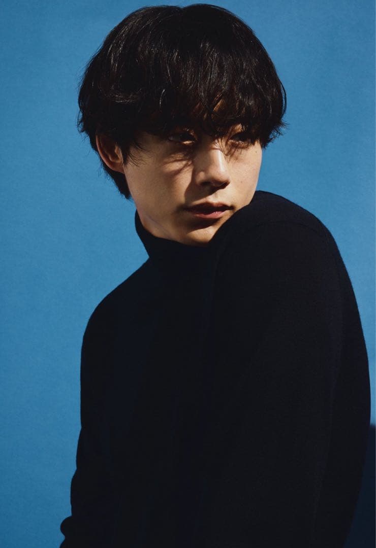 ユニクロ メリノタートルネックセーター 坂口健太郎着用 - メルカリ