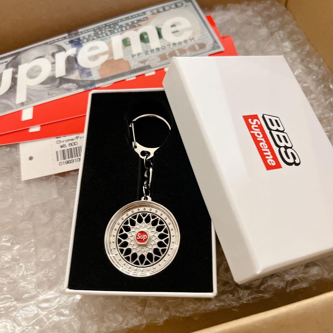 Supreme BBSキーホルダー シルバー - メルカリ