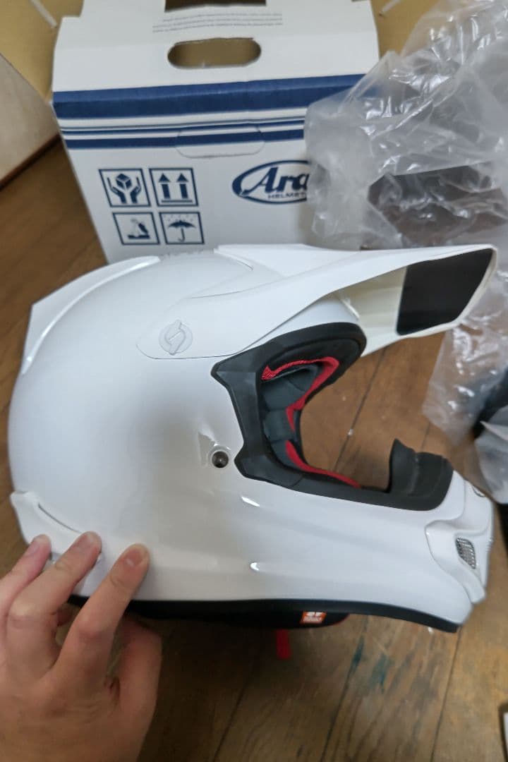 Arai V-Cross 4 59.60cm PSCマーク付き
