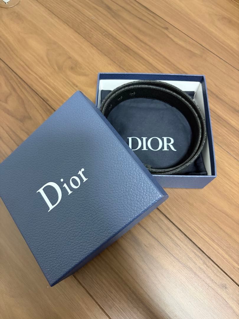 Dior ロゴバックルベルト すぐ届く！DIOR（ディオール）CD Icon ベルトバックル (Dior/ベルト