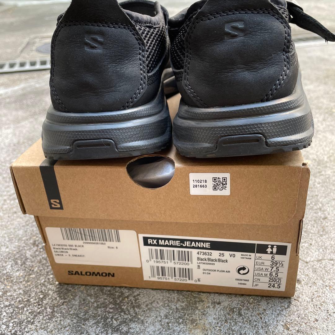 salomon メリージェーン スニーカー　24.5cm