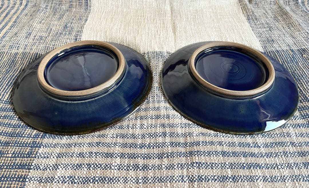 出西窯 縁鉄 皿 8寸 呉須 青 2枚セット - メルカリ