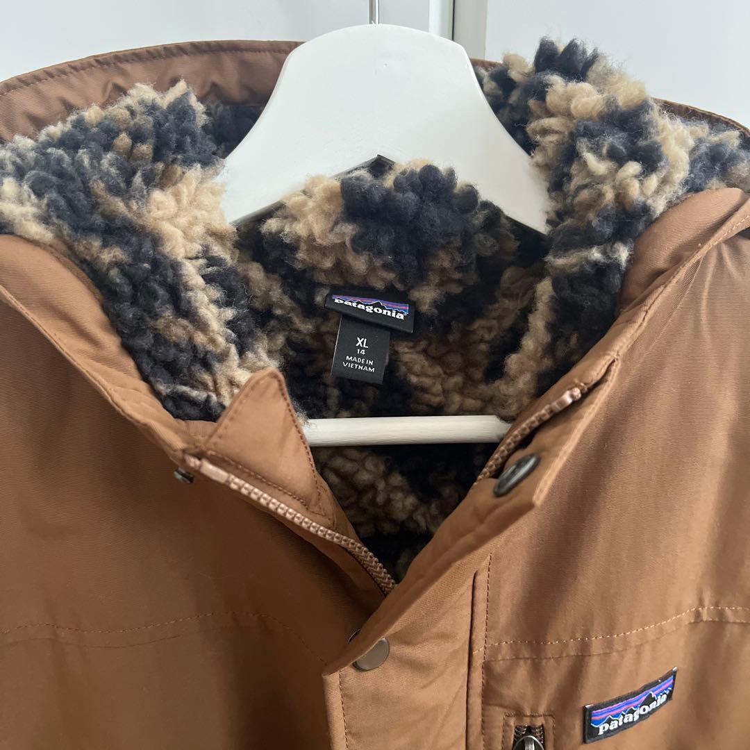 【美品】《Patagonia 》キッズインファーノジャケット　フード　ボア