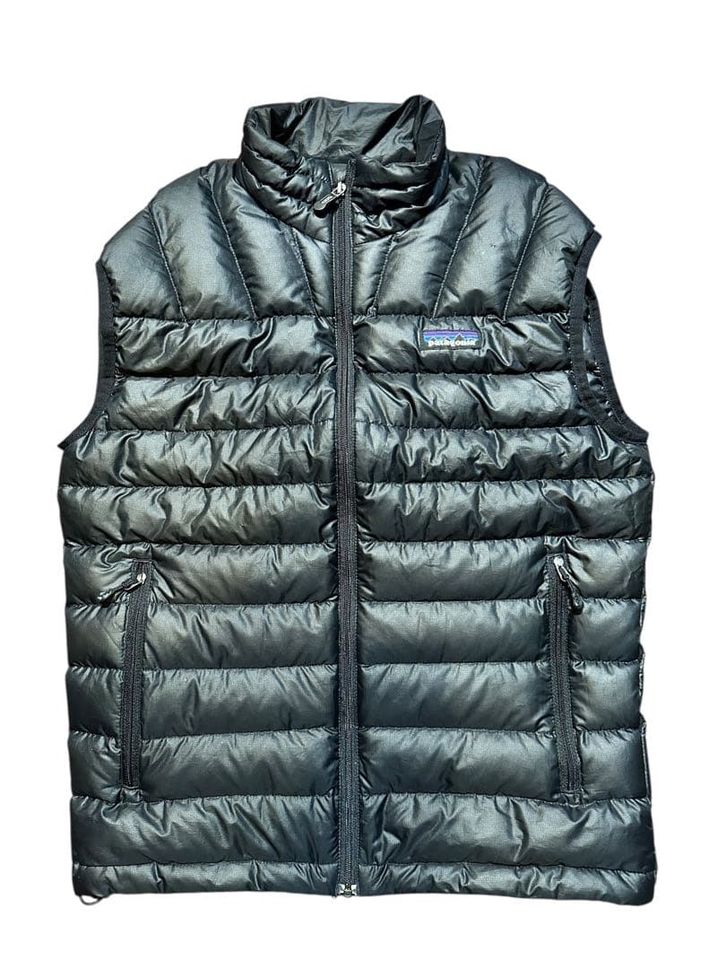 極美品パタゴニア メンズ ダウンベスト サイズXS ブラック 黒 RN51884