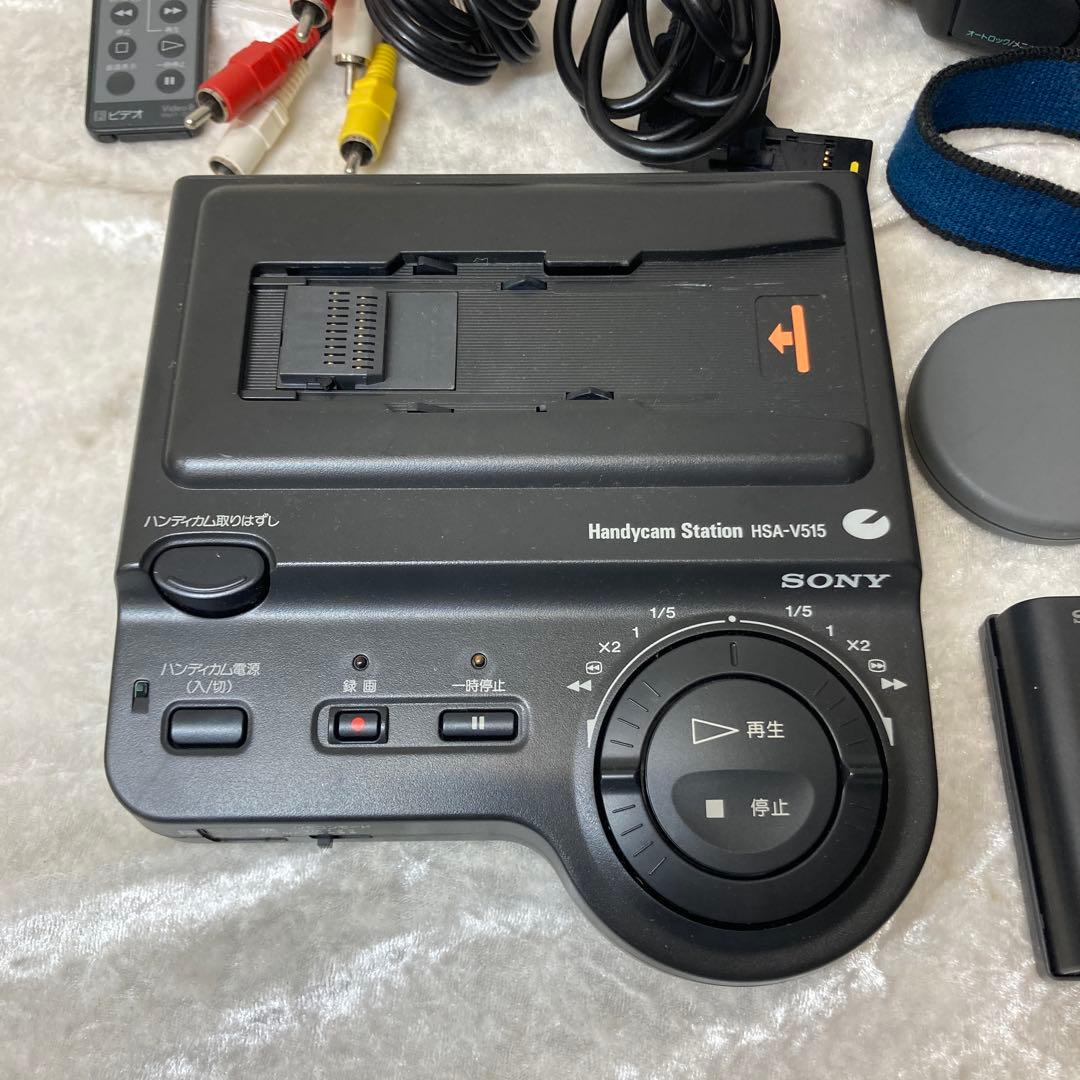 Sony Handycam 8ミリビデオカメラ Hi8 CCD-TR11 - メルカリ