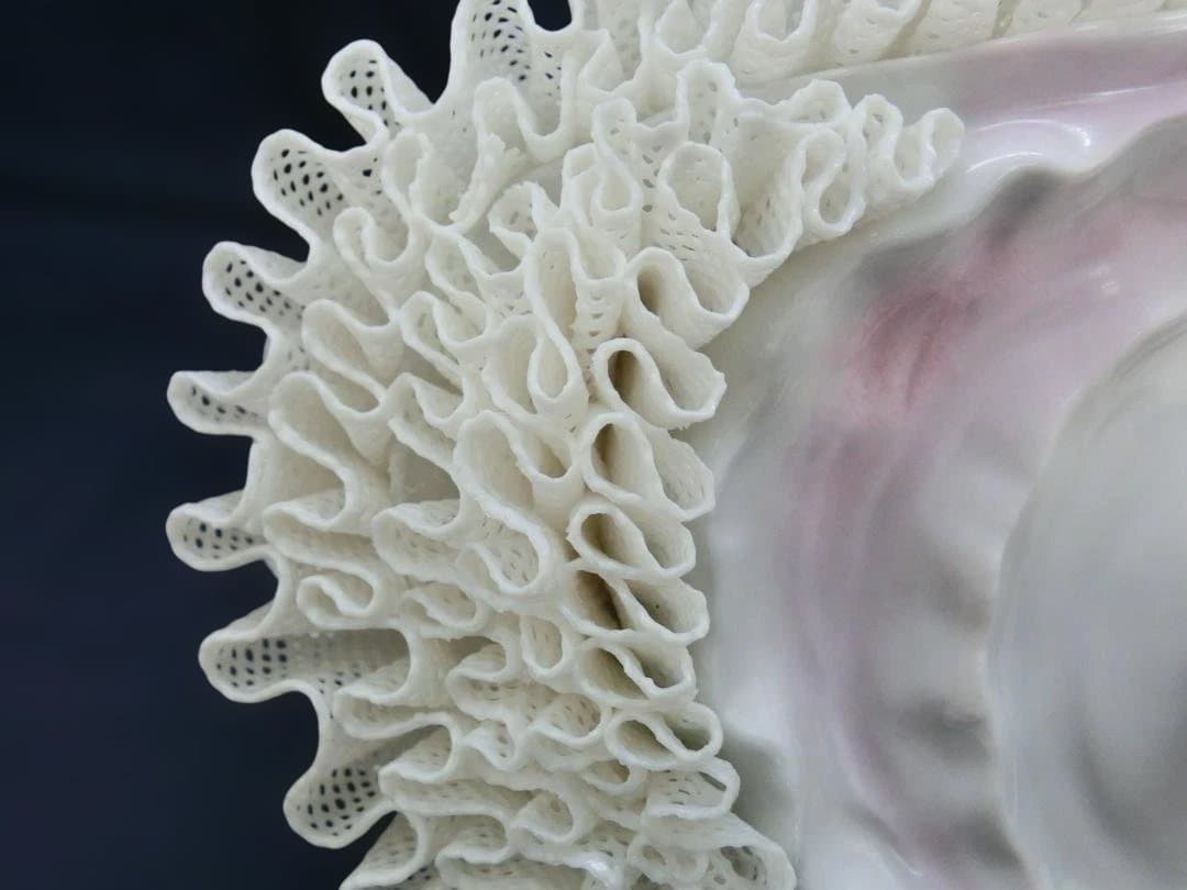 ジッツェンドルフィン』レース・フィギュリンH.24cm - メルカリ