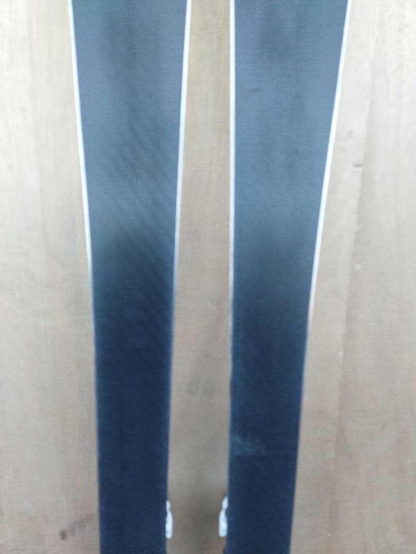 れおぱぱ様専用 VOLKL TIP ROCKER ゴールド/黒155 スキー 板 - メルカリ