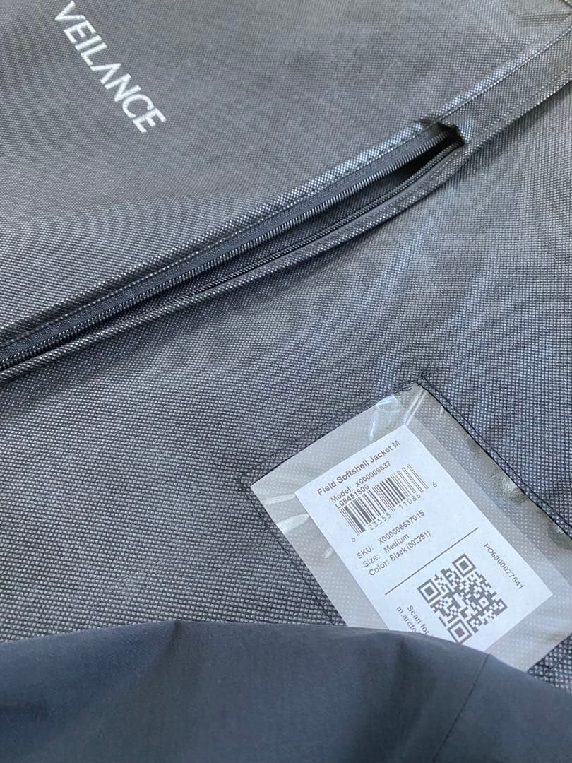 P*n様 新品タグ付 Arc'teryx Veilance Field Soft - メルカリ