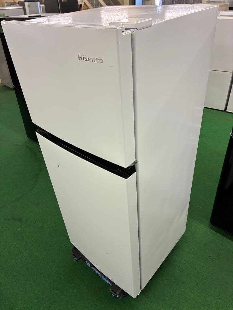 高年式】2022年式 120L Hisense 冷凍冷蔵庫 HR-B12E2W - メルカリ