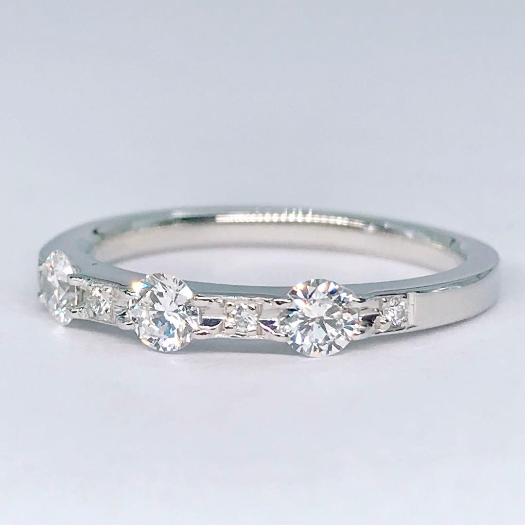 0.30ct ロイヤルアッシャー ダイヤモンドリング PT900 エタニティ