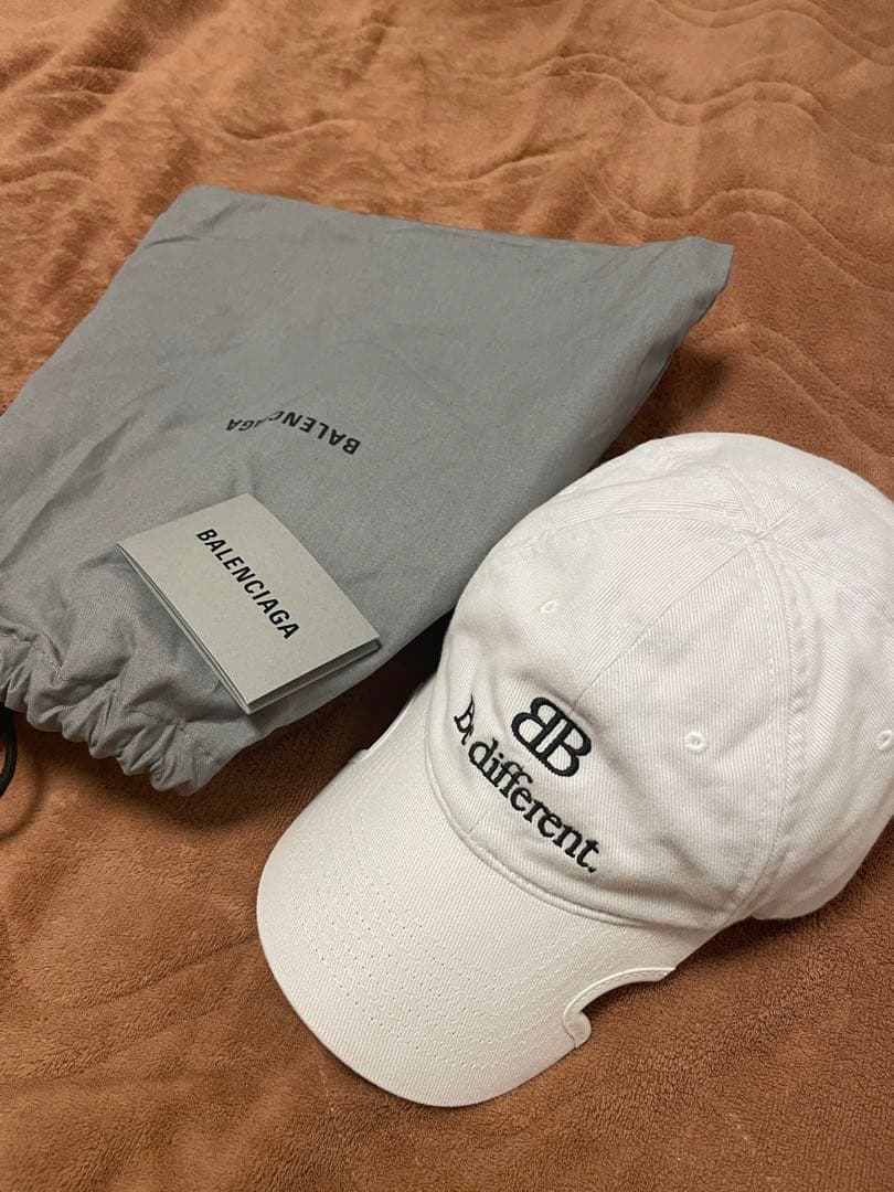 バレンシアガ キャップ 2022 AW レディース L59センチ - メルカリ