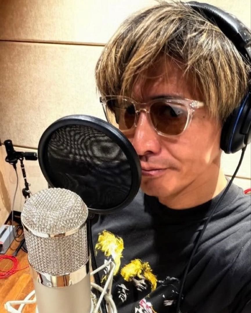 キムタク プライベート着用 OWNDAYS 調光サングラス 同型別色モデル