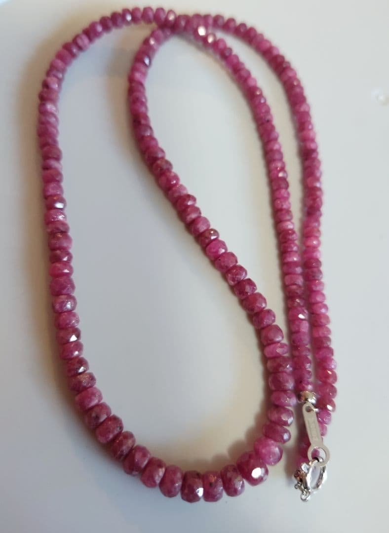 k18WG 天然ルビー ネックレス 13.5g