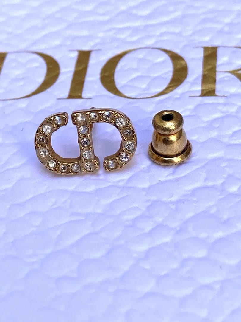 Dior cd ピアス片耳 - メルカリ