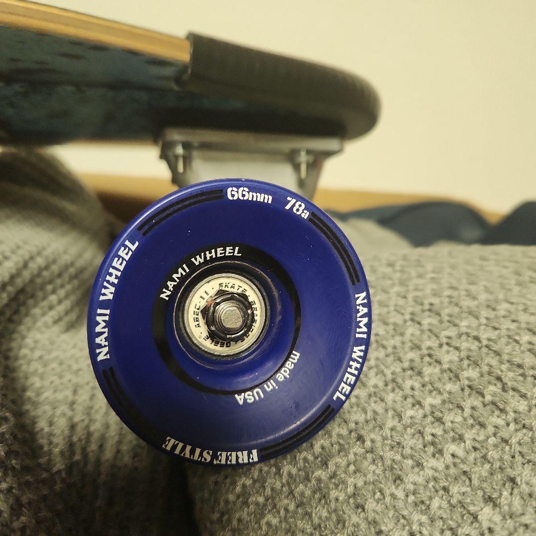 SECTOR9ロングスケートボード送料込み今月価格赤字価格 - メルカリ