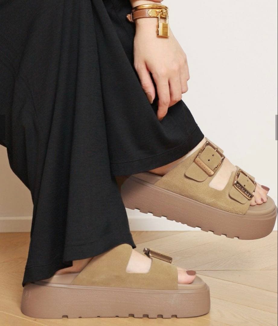 Deuxieme Classe CASADEI/カサデイ サンダル 新品未使用 - メルカリ