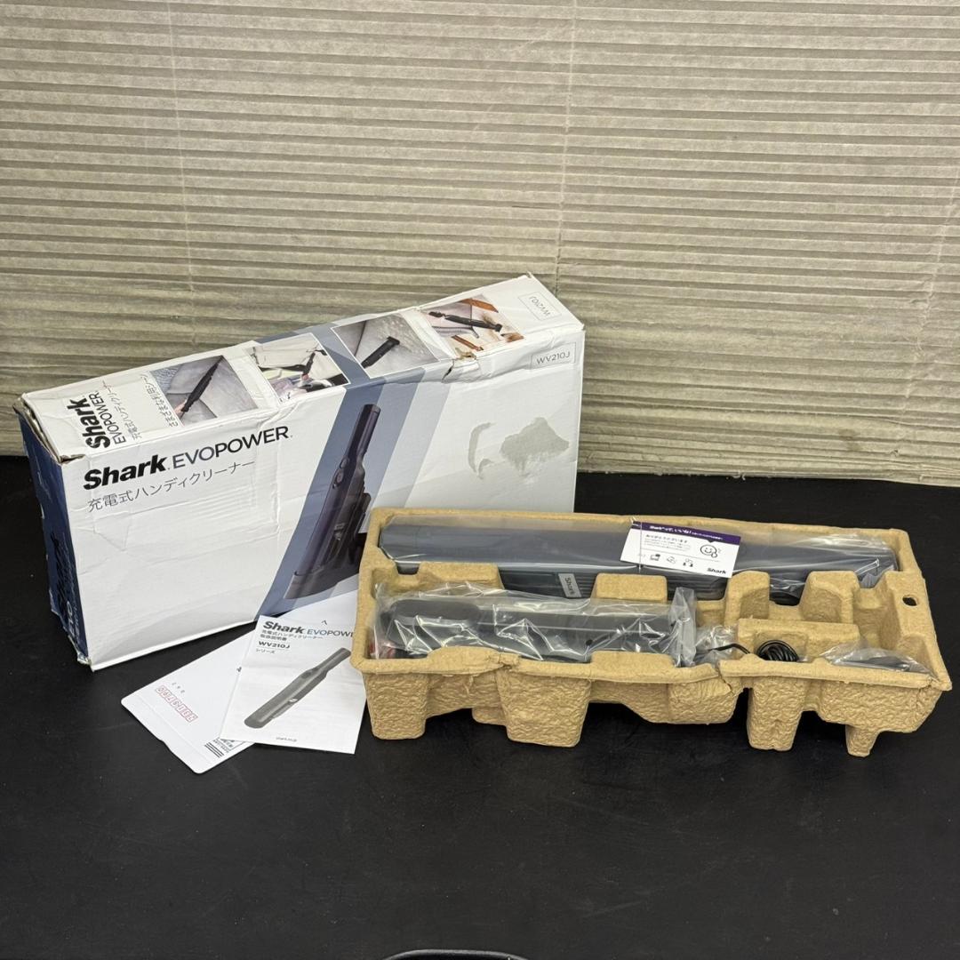 ☆未使用　shark　充電式　ハンディクリーナー　掃除機　WV210J Shark（シャーク） 充電式 ハンディクリーナー EVOPOWER WV210J