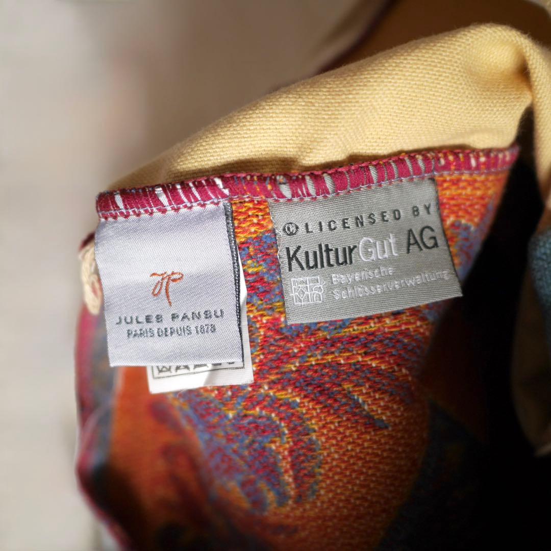 ドイツ ノイシュヴァンシュタイン城 限定クッションカバー スワン柄