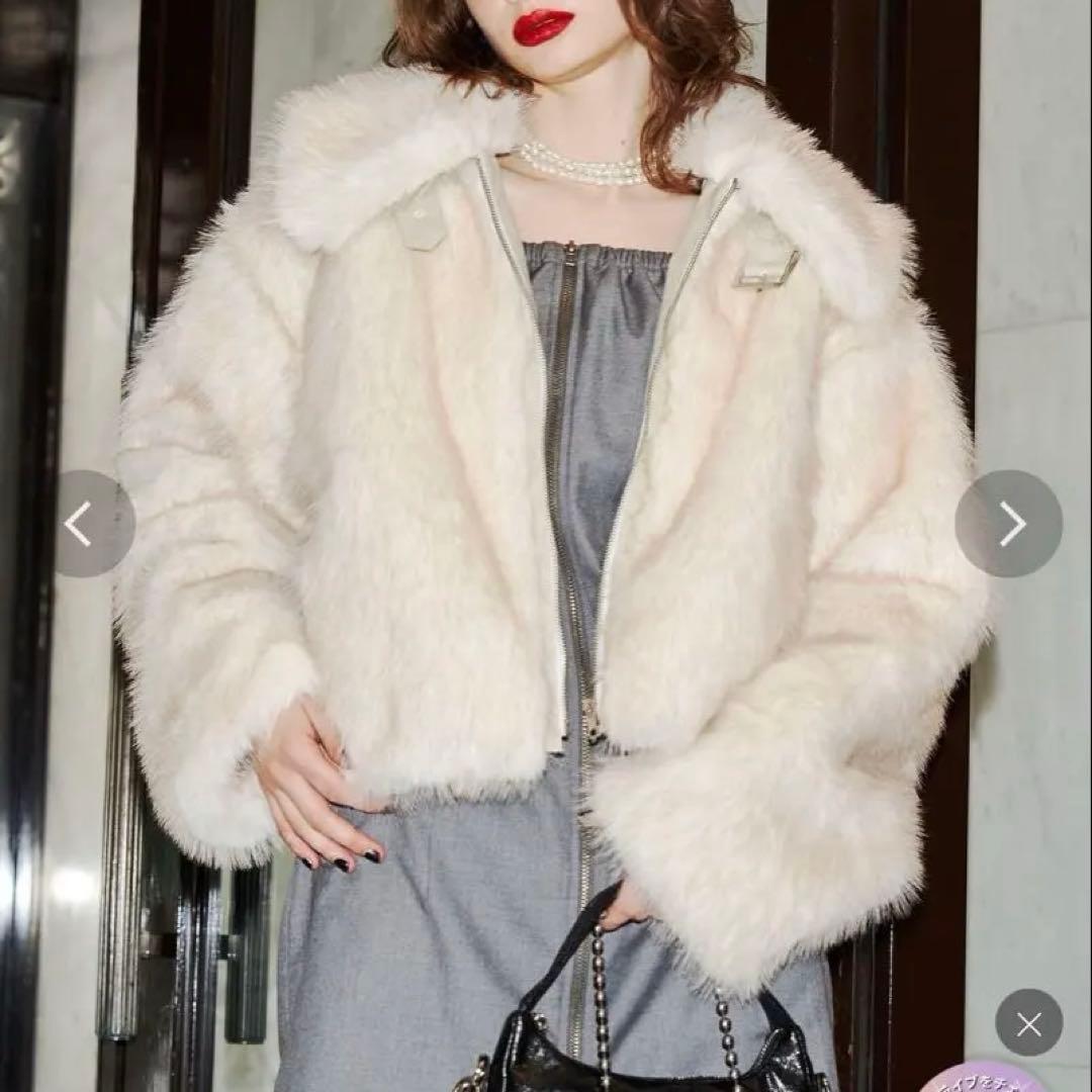 美品】ジュエティ jouetie ベルトミドルファーコート アイボリー