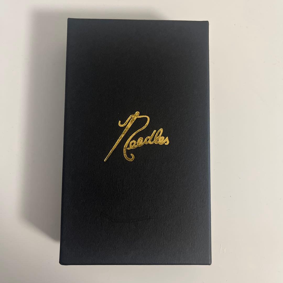 Needles ネックレス パピヨン シルバー すぐ届く□Needles□パピヨン ネックレス シルバー ロゴ (Needles