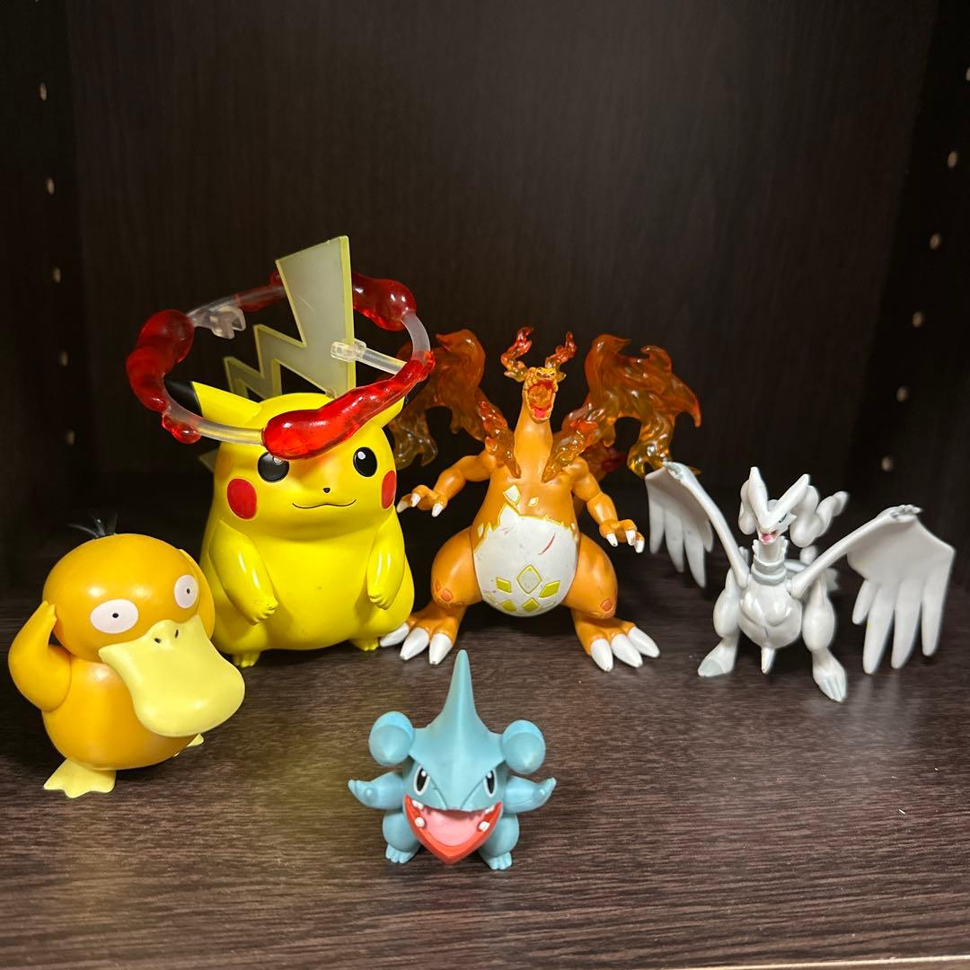 ポケモン モンコレ ピカチュウ リザードン ダイマックス おまけ付き