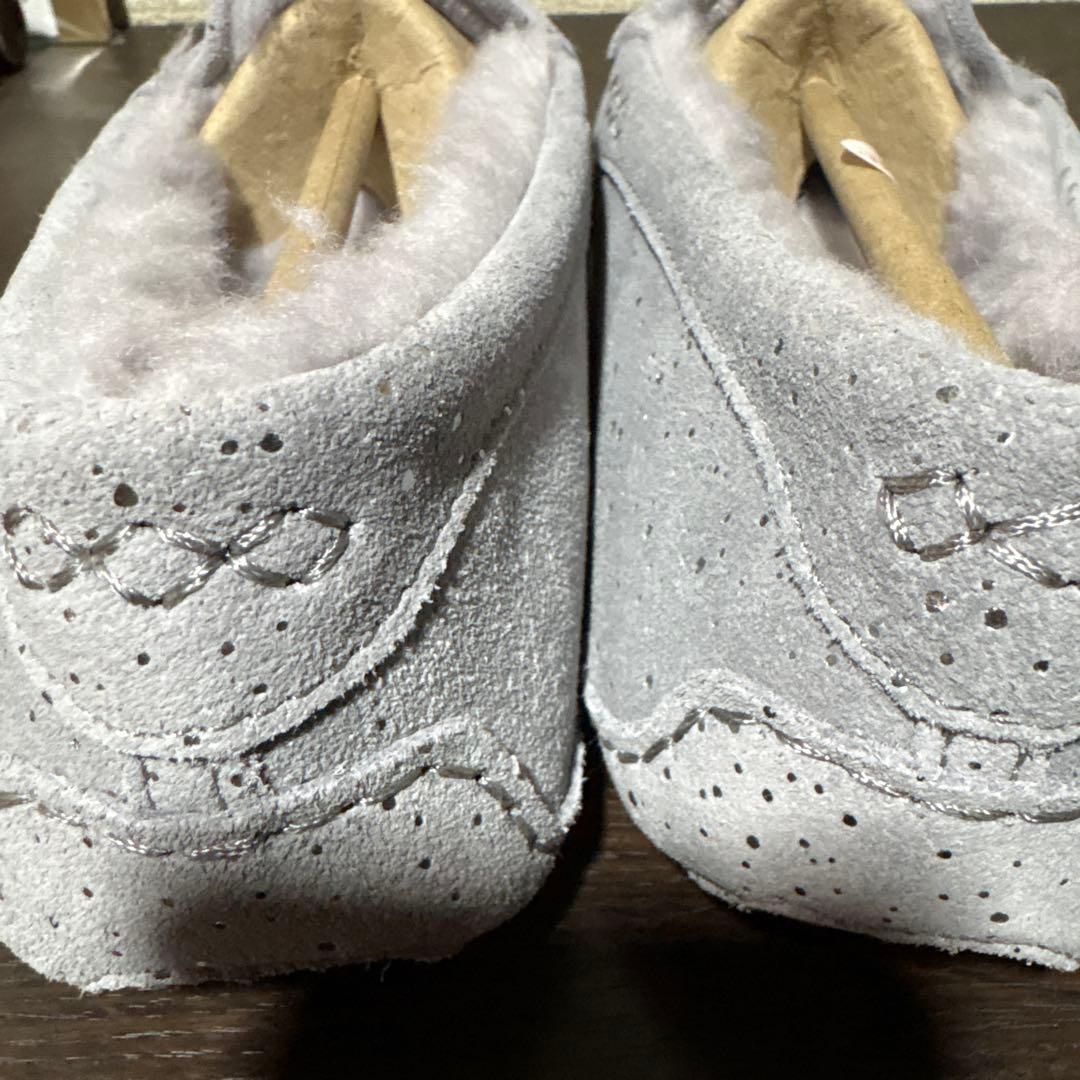 アグ アンスレー グレー スパンコール付き 内側もグレー 新品未使用