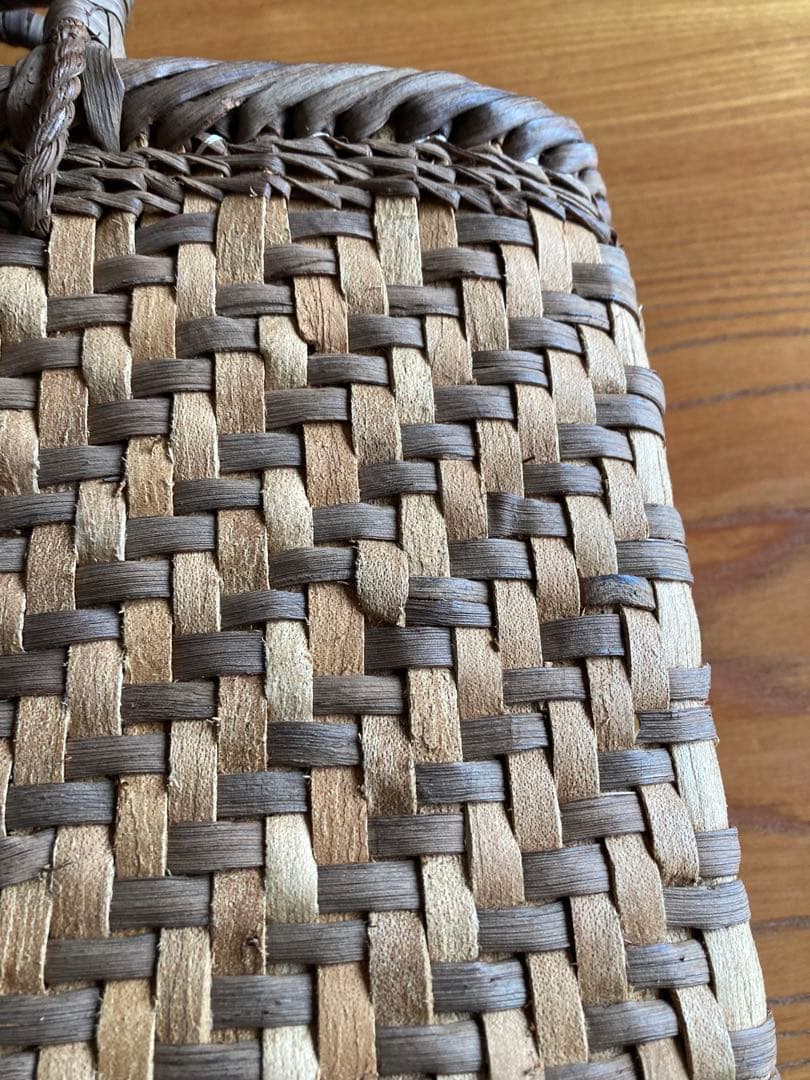 山葡萄と欅大ぶり籠新潟県阿賀町江川宗夫作江川作 - メルカリ